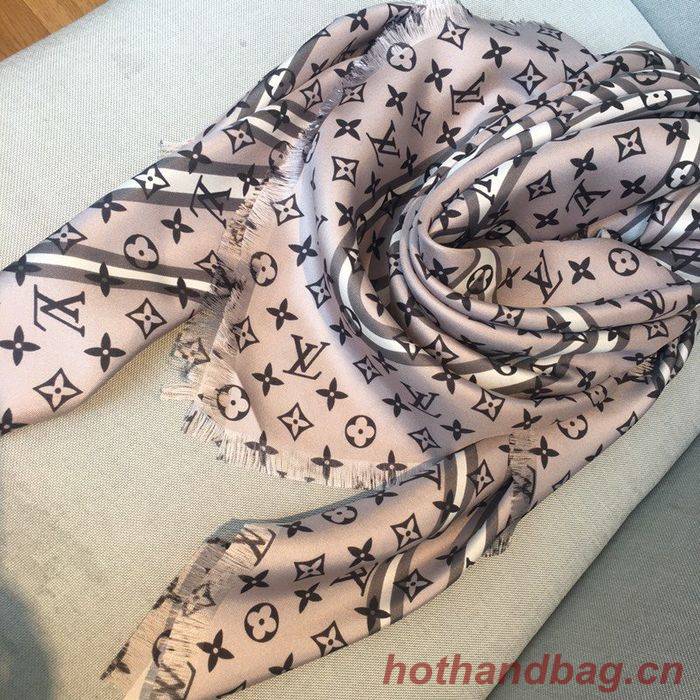 Louis Vuitton Scarf LVS00131